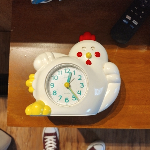 RHYTHM Wall Decor Vintage Rhythm Rooster Alarm Quartz Clock Poshmark